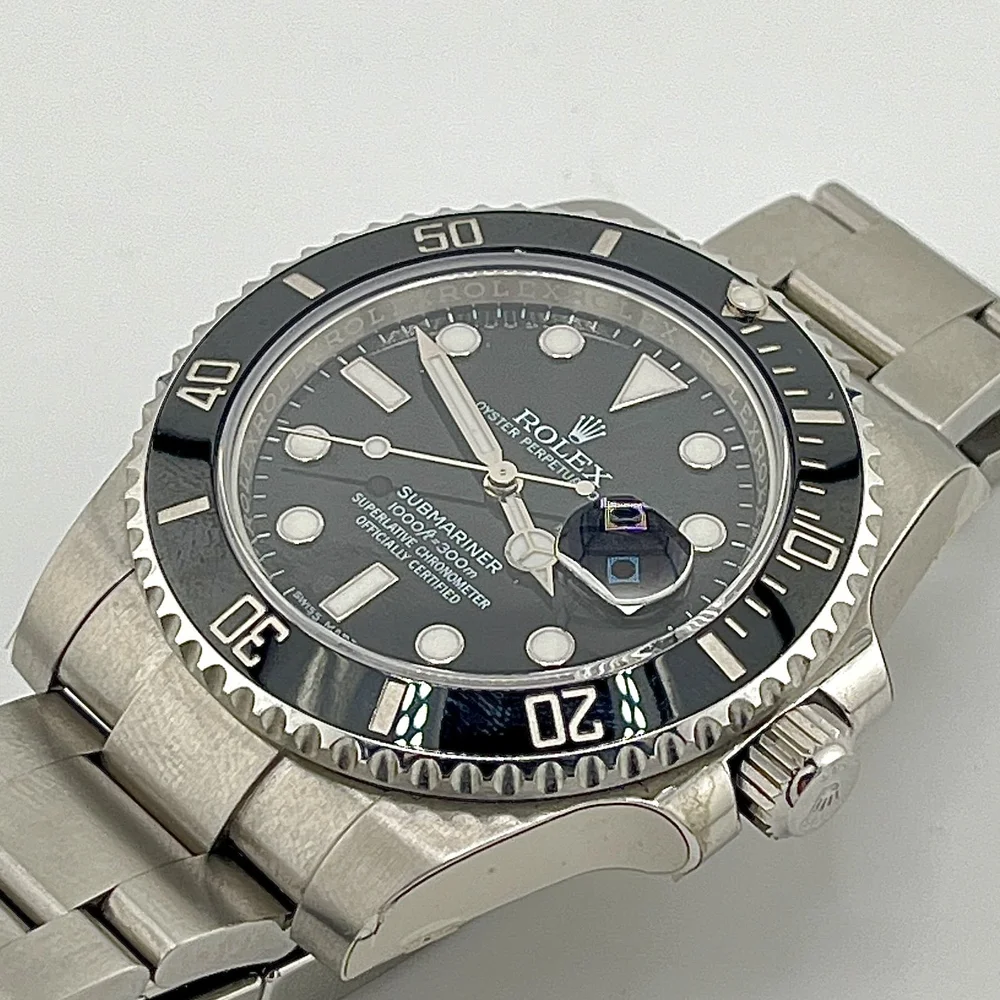 ROLEX SUBMARINER DATE 116610LN OYSTER BLACK DIAL S/S AUTO 40MM B+P