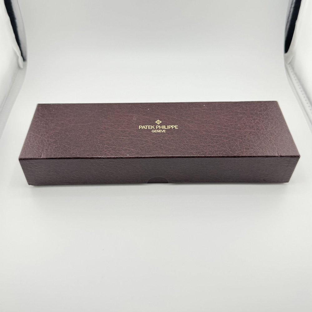 LADIES PATEK PHILIPPE REF 4955 18K YG BRACELET WATCH CONCEALED