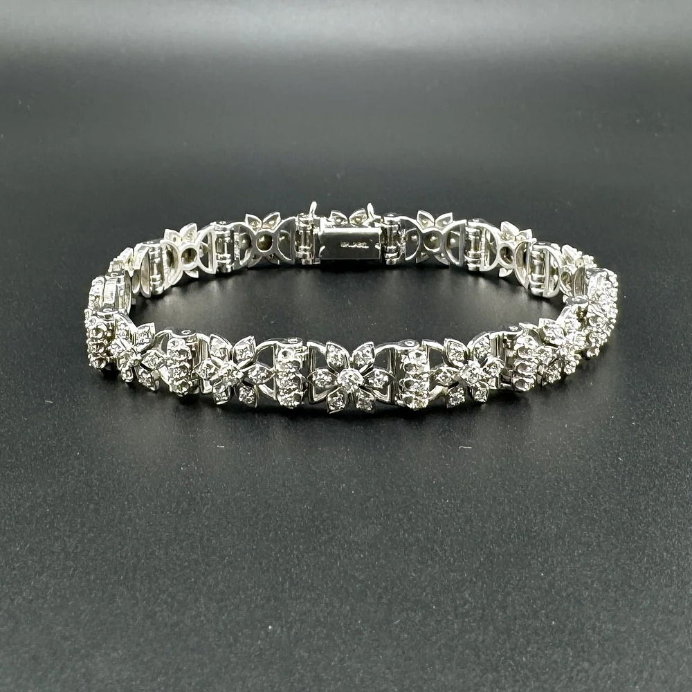 JABEL 1.54CTW SI1 H DIAMOND FLOWER BRACELET - 18K WHITE GOLD