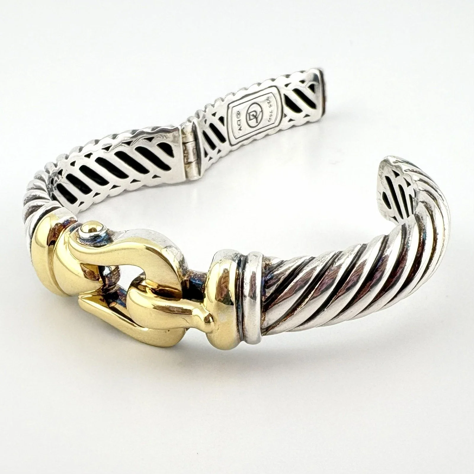 BUCKLE5.webp