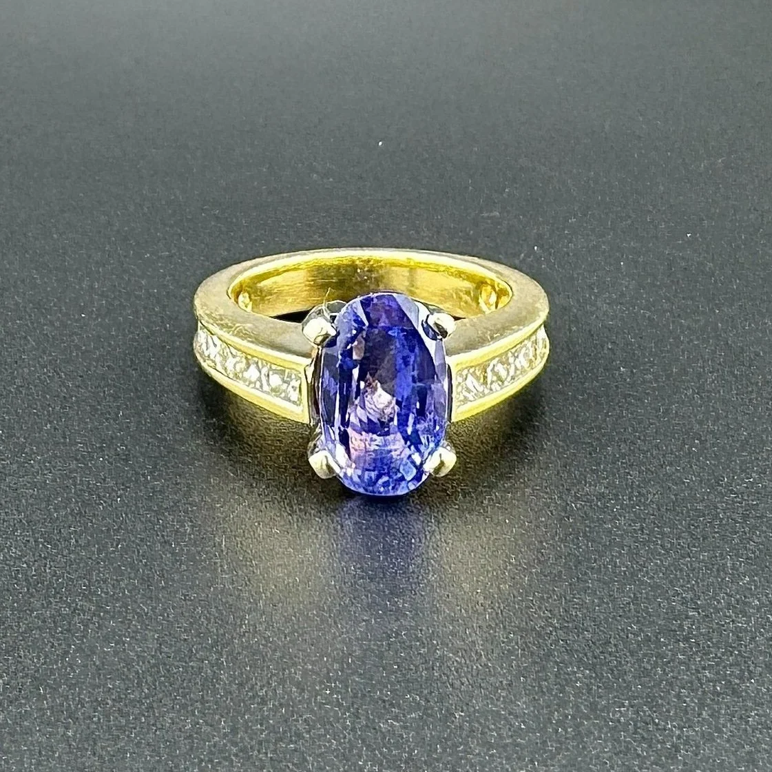 GIA 3.51CT SRI LANKA PURPLE SAPPHIRE & 2CTW DIAMOND RING - 18K YG - SZ 6.25