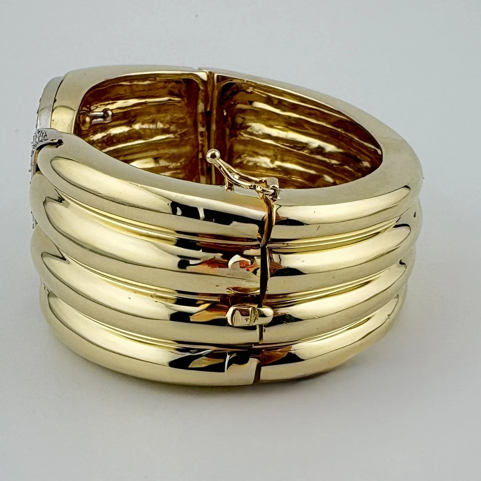 CUFF3.jpeg