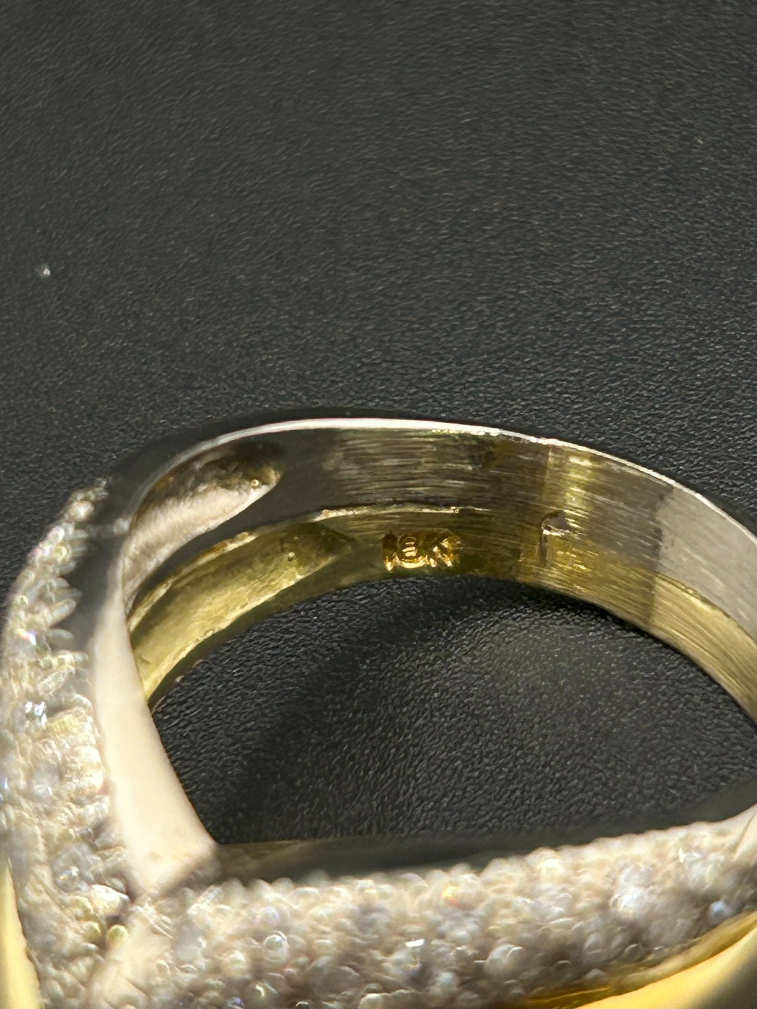 V RING 4.jpeg