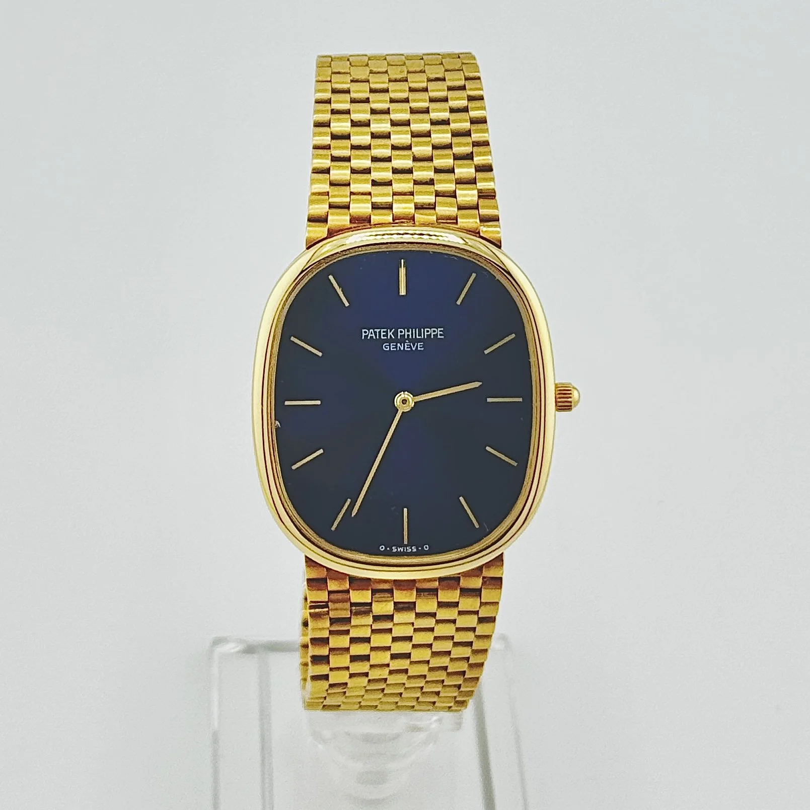 PATEK PHILIPPE ELLIPSE 18K YELLOW GOLD XL BLUE DIAL QUARTZ 31MM 1980S