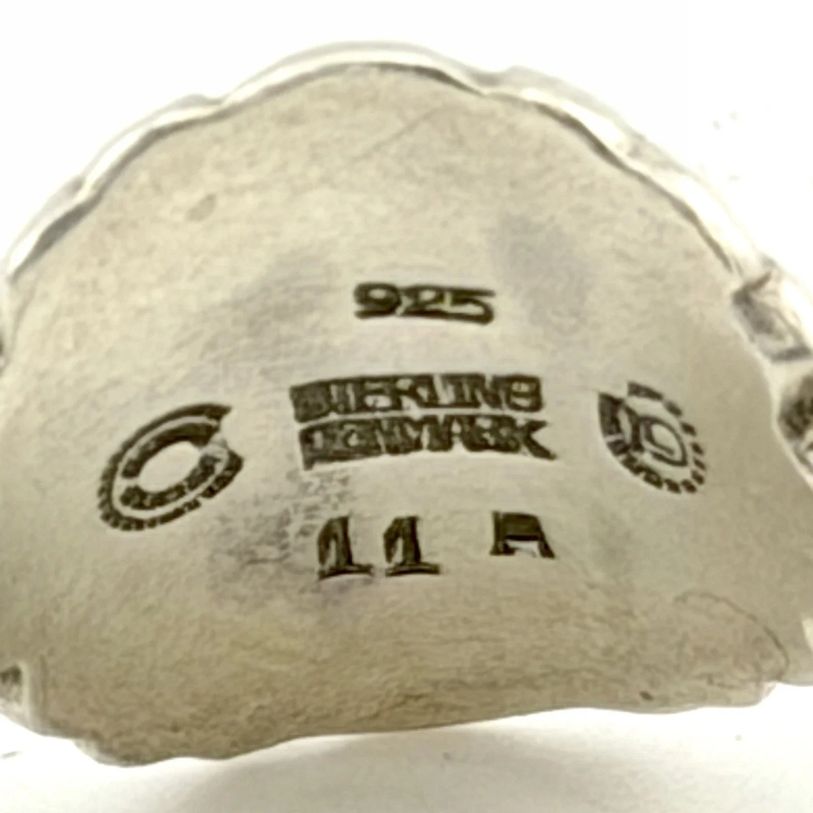 GJ5.webp