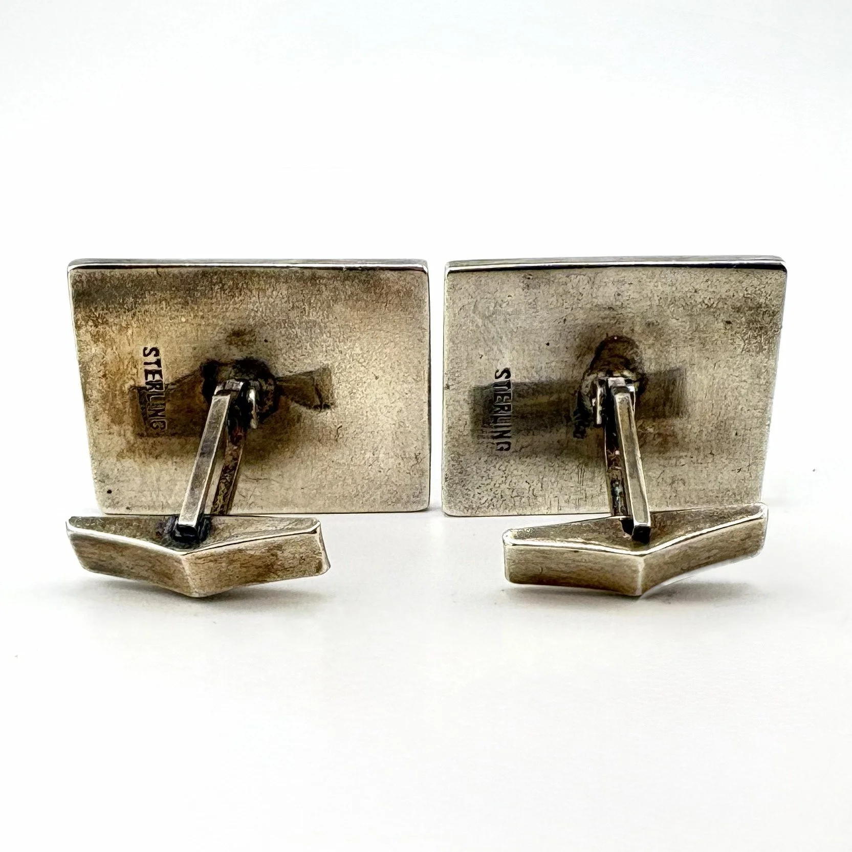 CUFFL4.jpg
