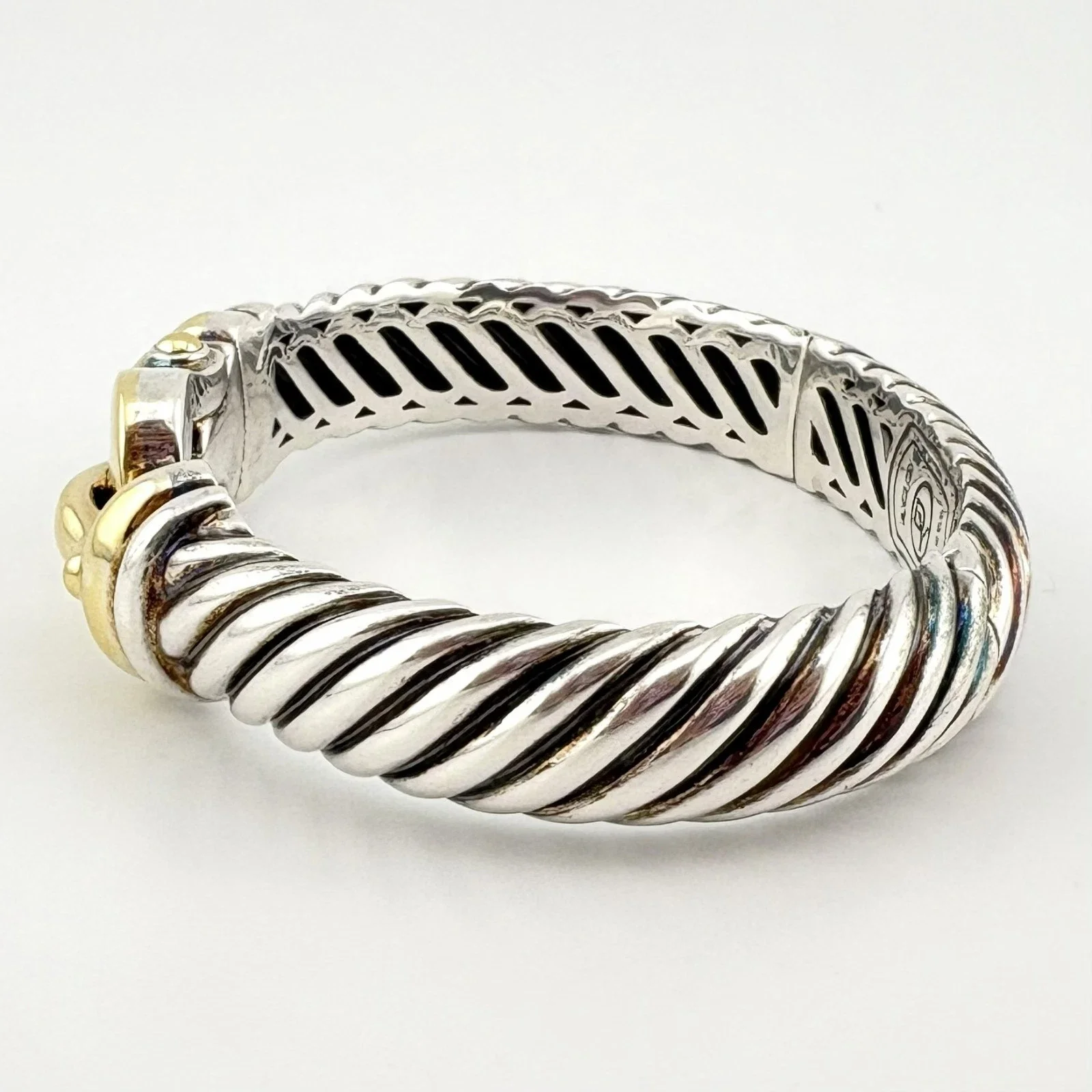 BUCKLE7.webp