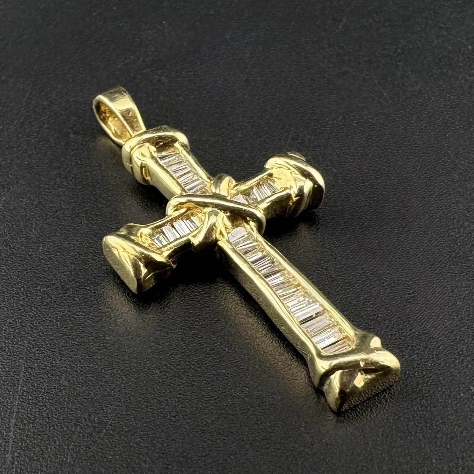 CROSS2.jpeg
