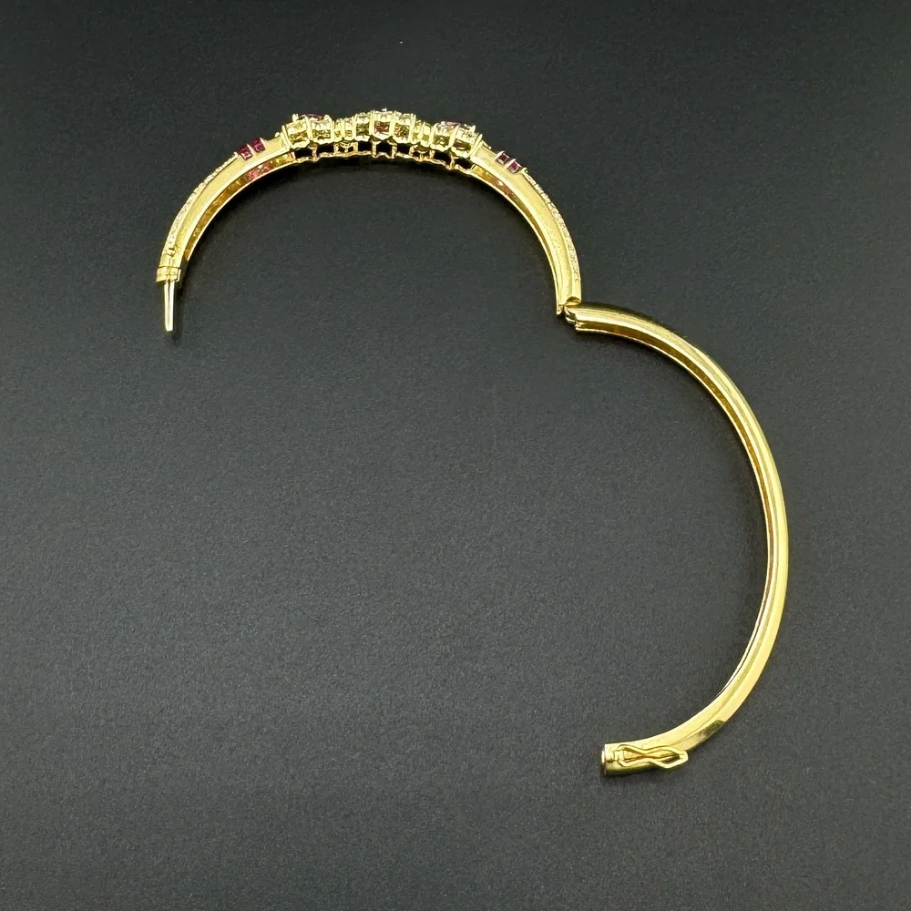 ブレスレット Third Movement Wave Bangle [SIZE.1] BMY1121 NEW PANDORA 591683C01 925 Silver Disney Stitch Biting Clasp