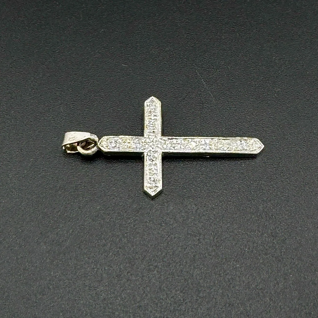 CROSS WG4.webp