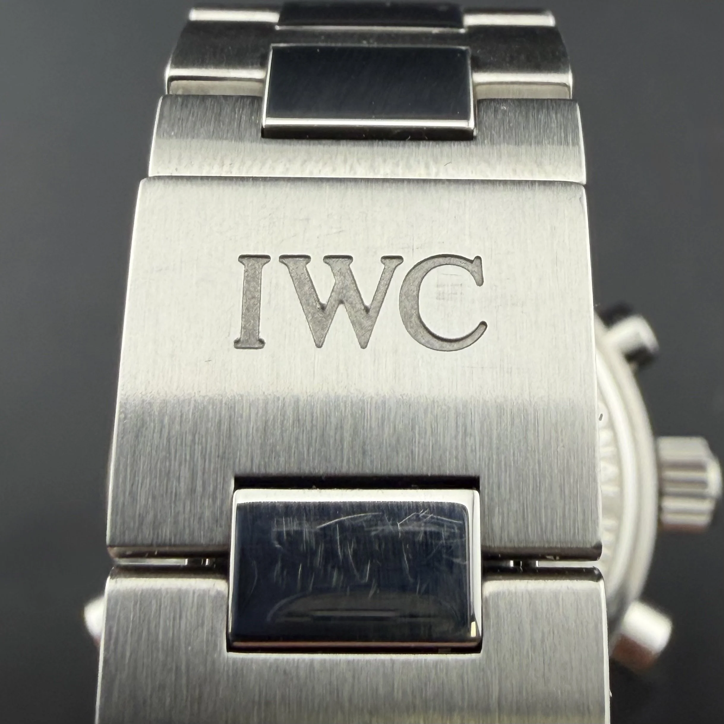 iwc8.jpg