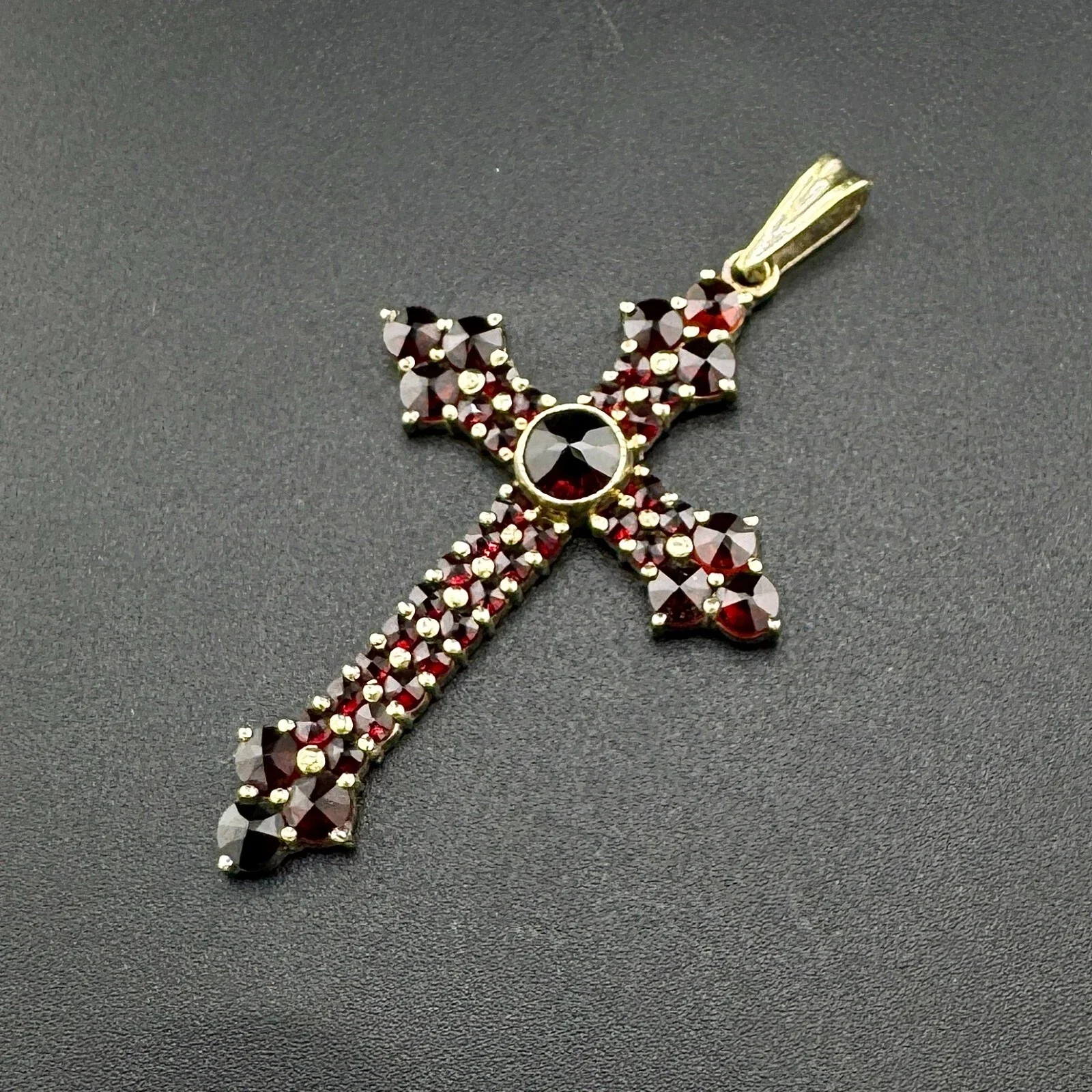 GARNET5.webp