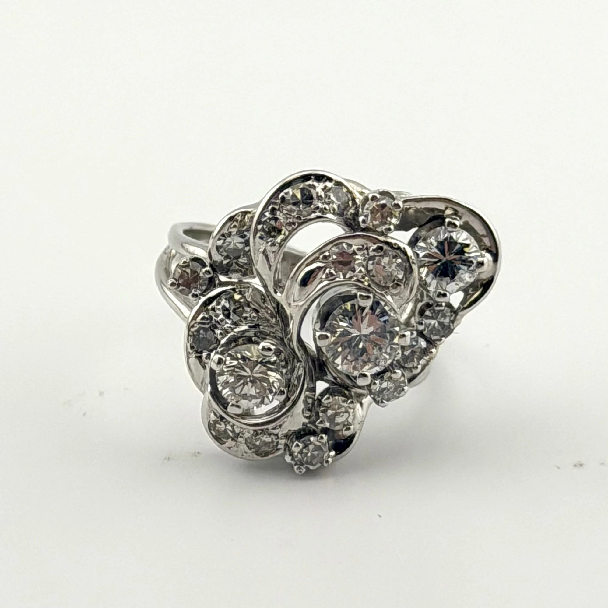 1.45 CTW DIAMOND CLUSTER 14K WHITE GOLD RING FLOWER DESIGN SZ 5