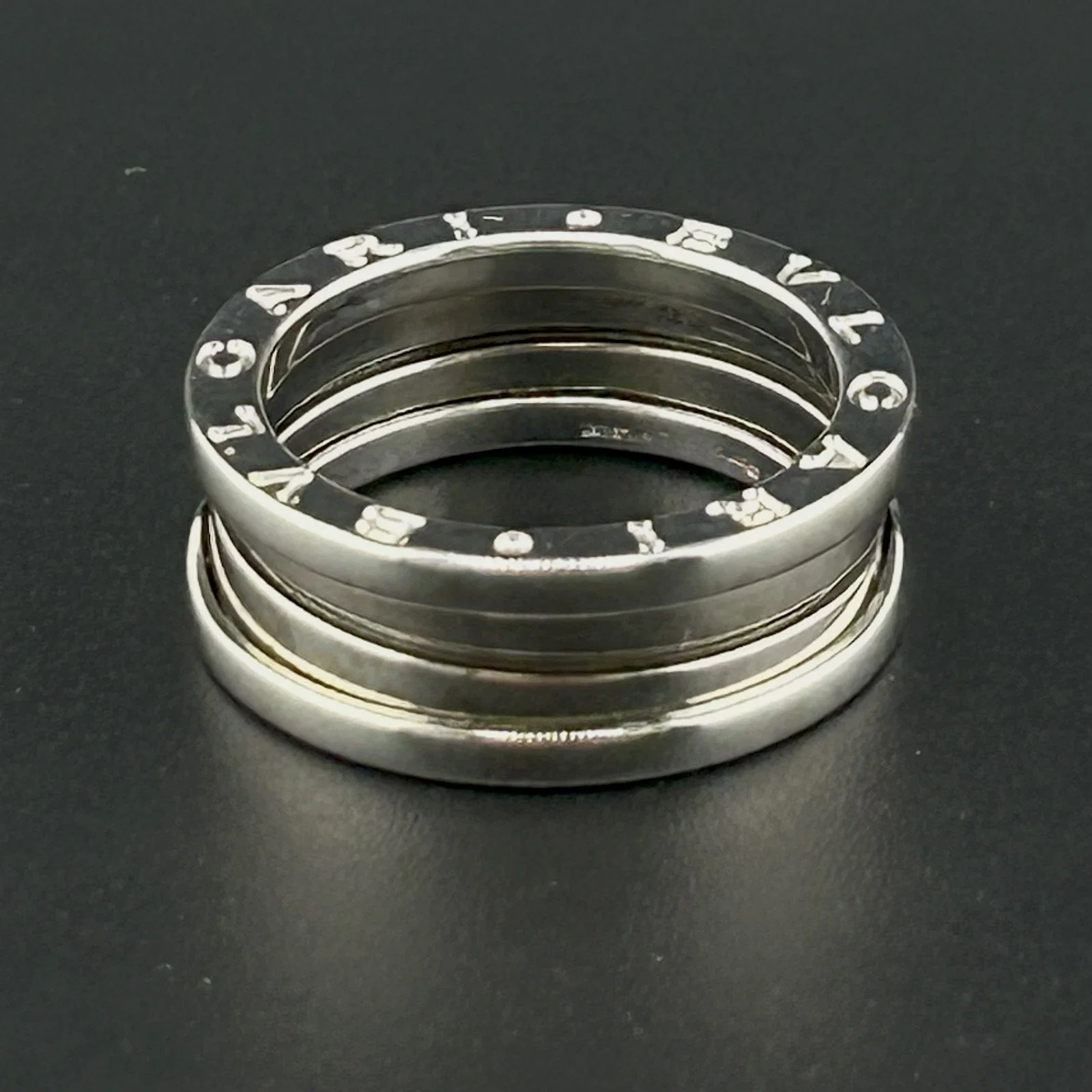COVER 2RING B.webp