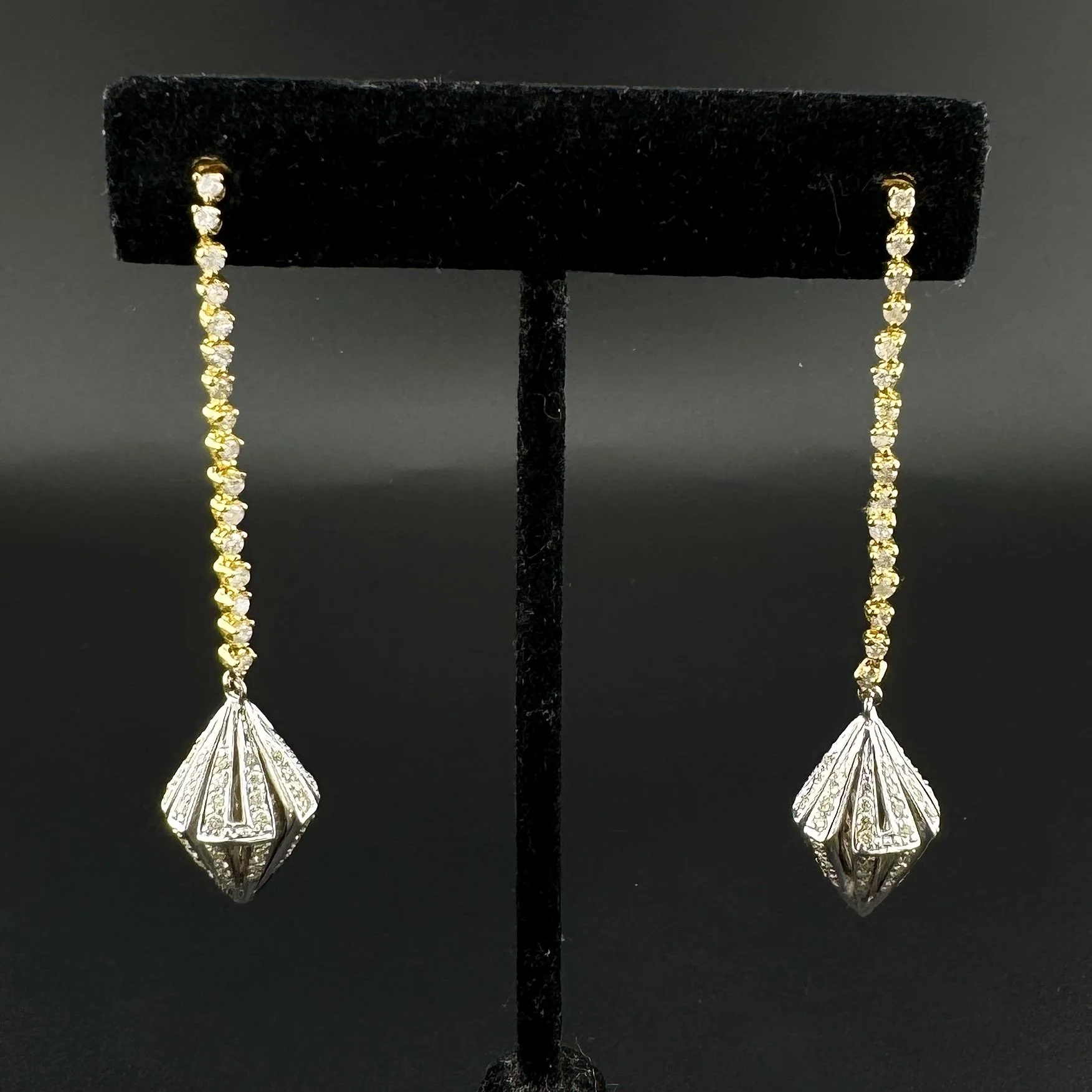 3.36CTW SI2-SI1 ROUND DIAMOND DROP EARRINGS - 18K YELLOW / WHITE GOLD
