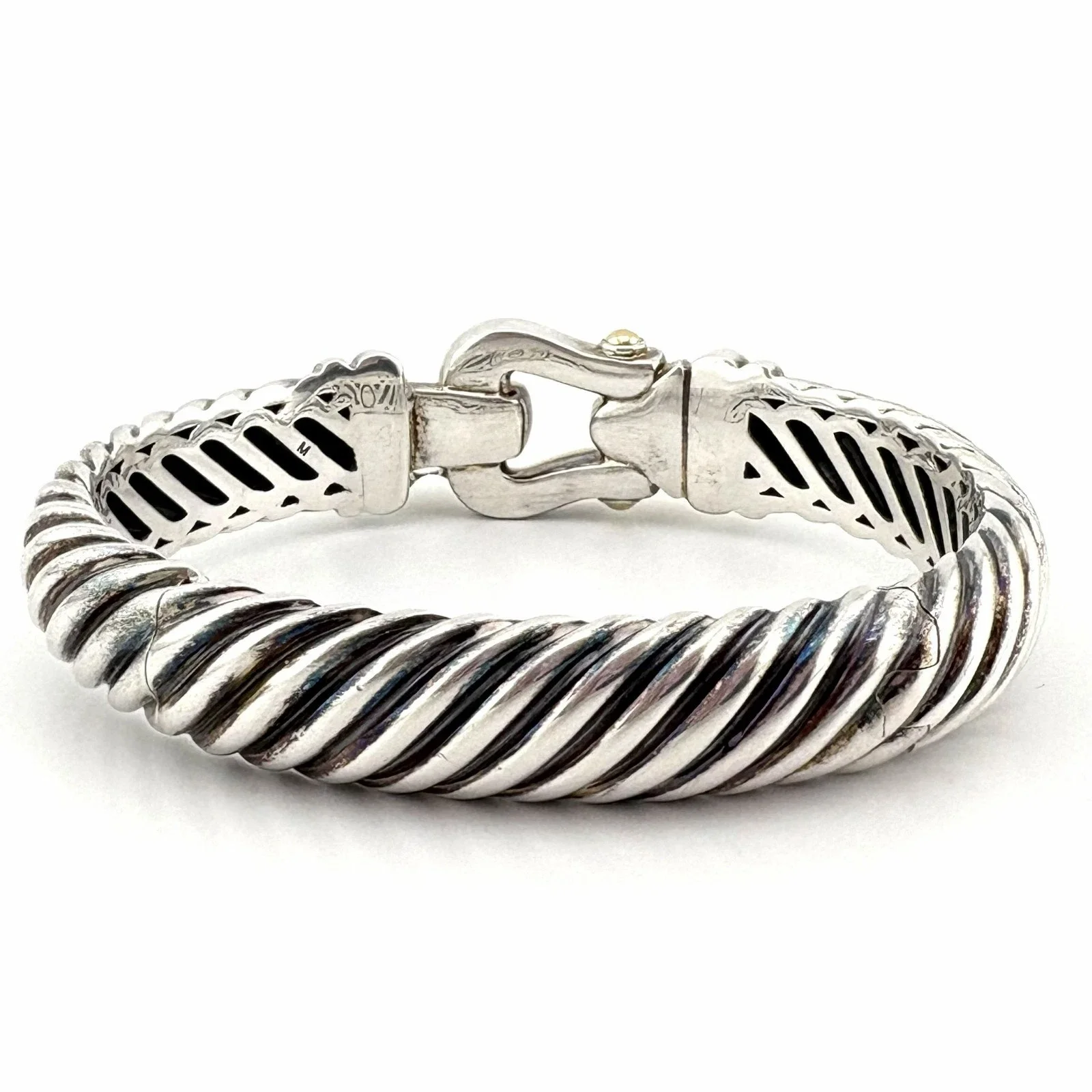 BUCKLE8.webp