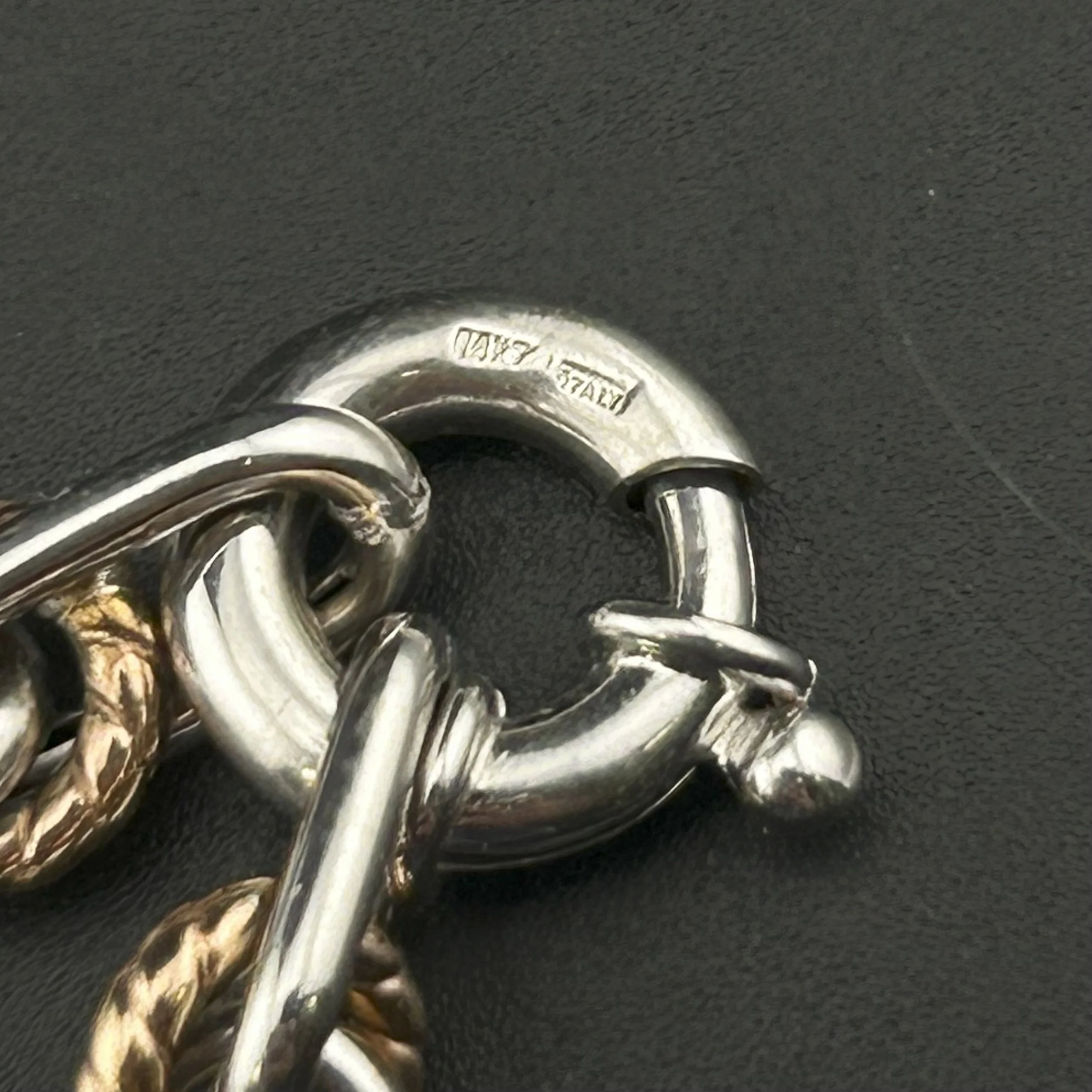 BRACELET 7.jpeg