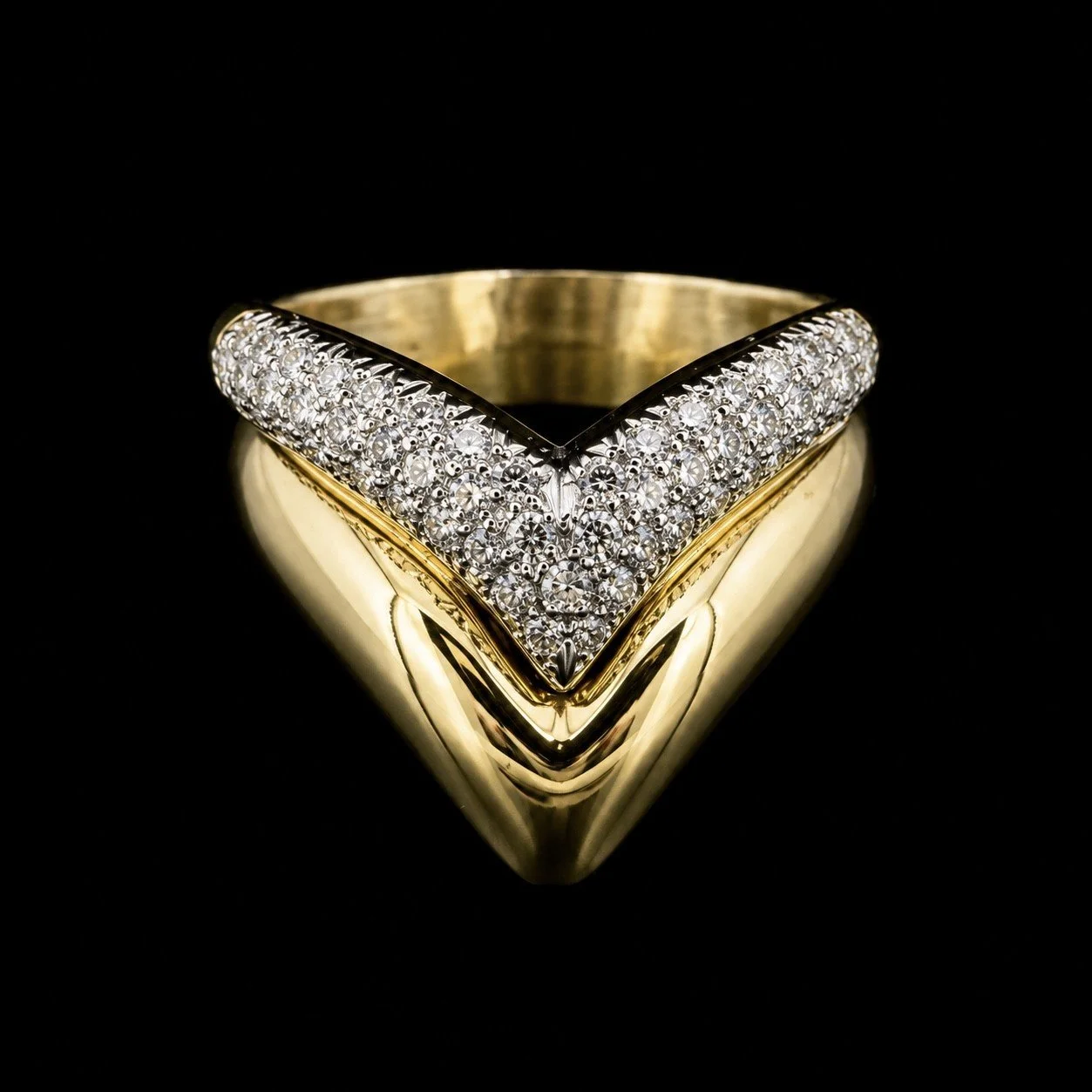 Double "V" Ring
