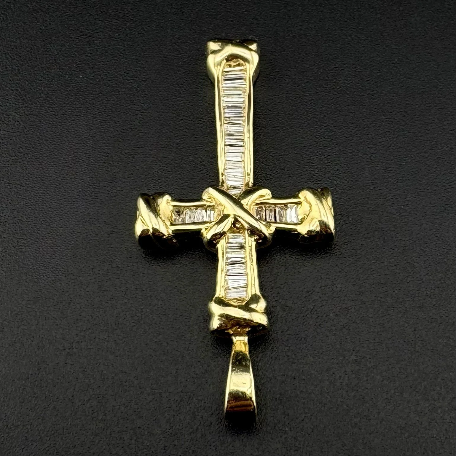 CROSS4.jpeg