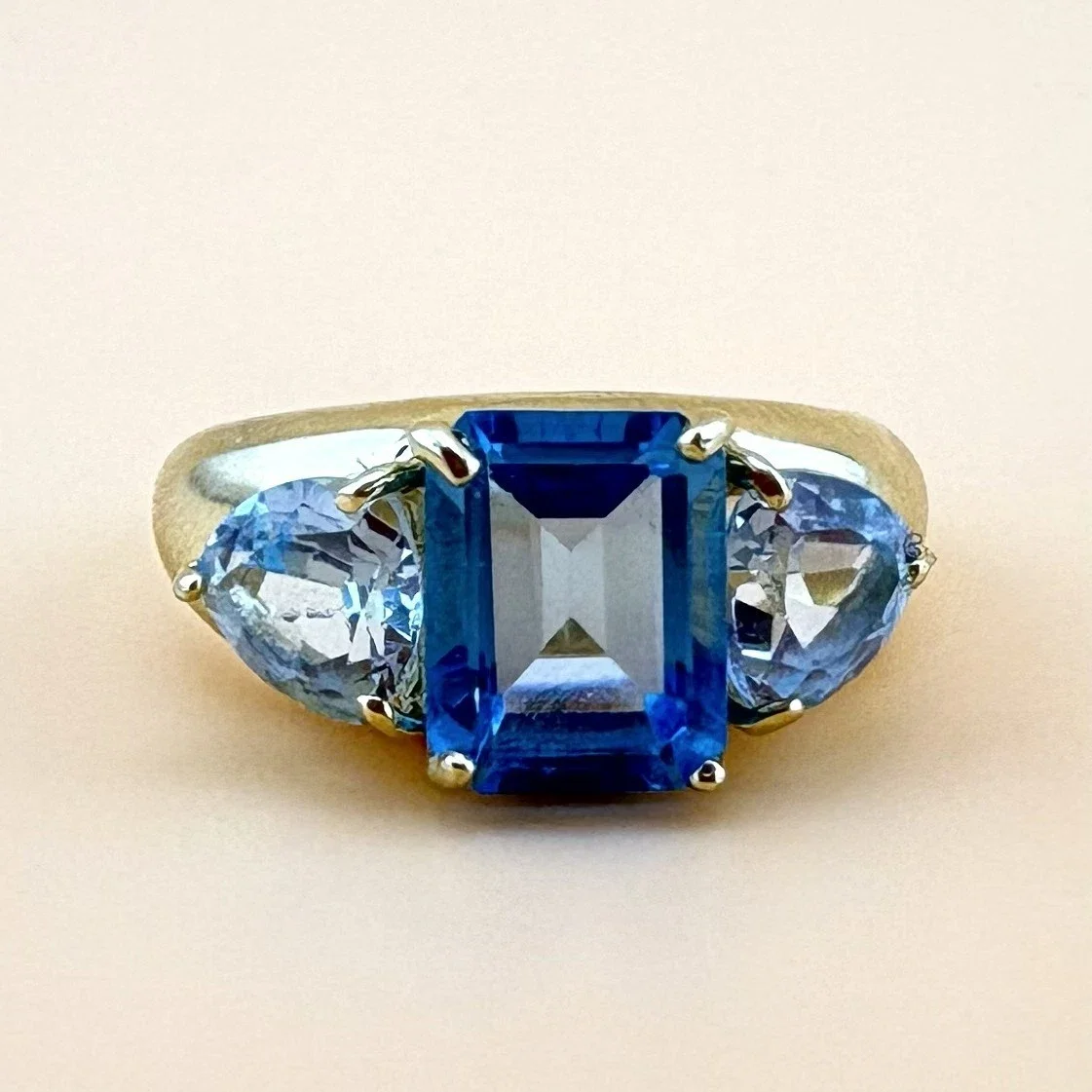 TOPAZ.webp
