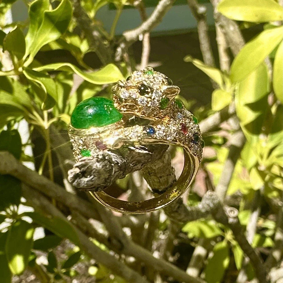 DIAMOND & CABOCHON EMERALD / RUBY / SAPPHIRE PANTHER RING - 18K YG - SZ 7