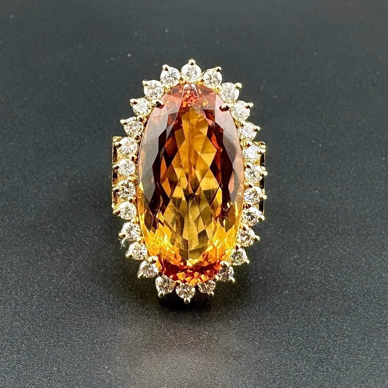 25CT OVAL IMPERIAL TOPAZ & 1.30CTW VS2-SI1 G-H DIAMOND RING - 18K YG - SZ 7.75