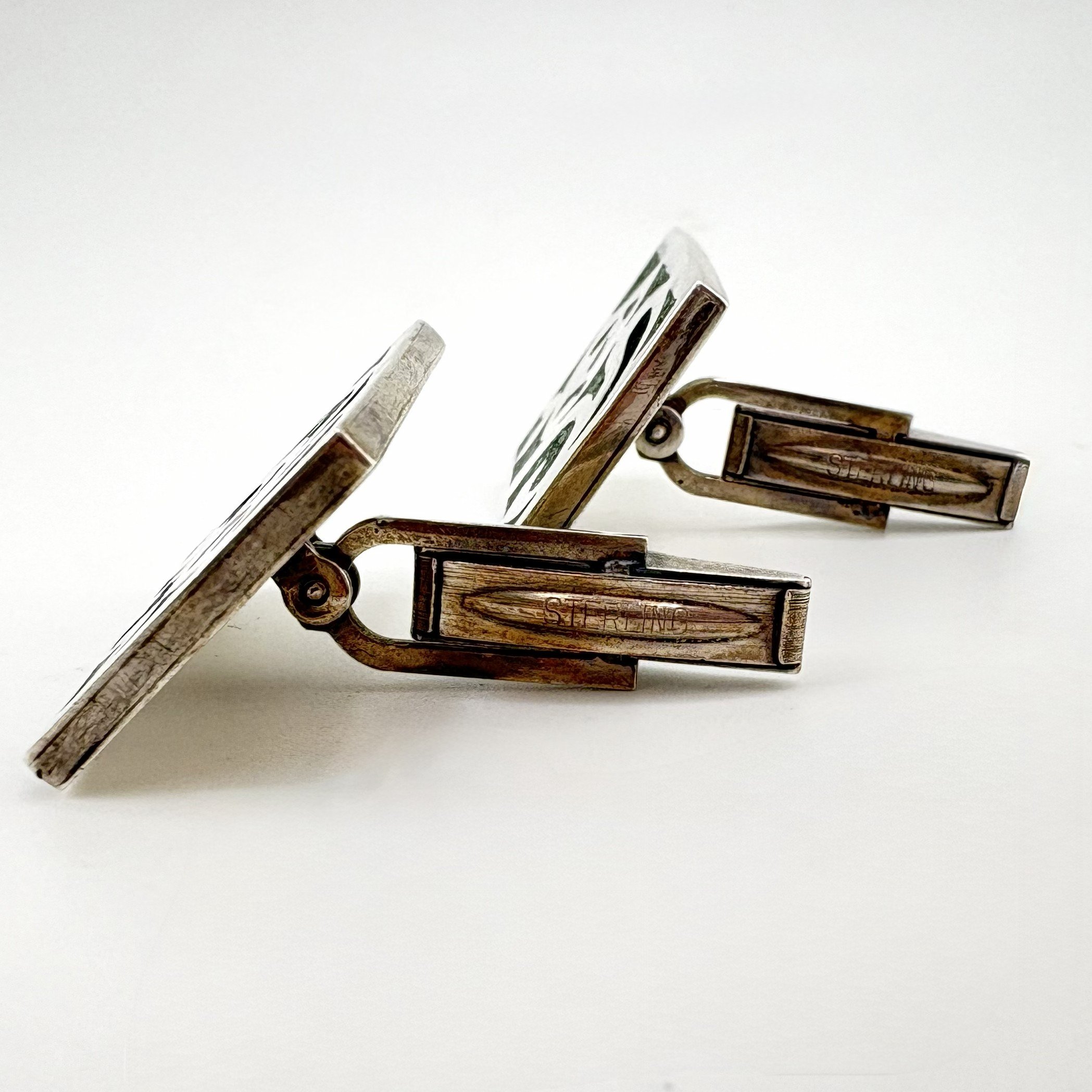 CUFFL5.jpg