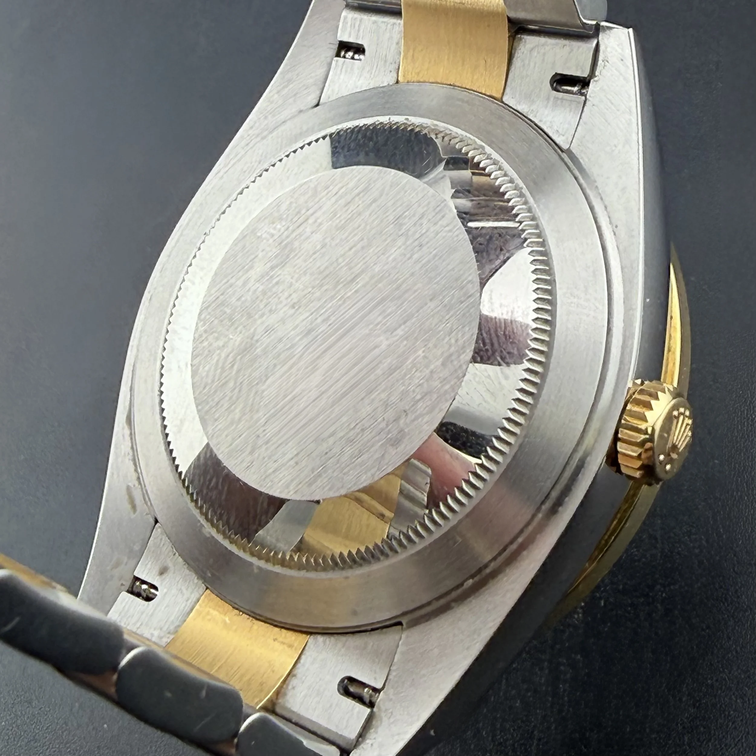 BEZEL11.jpg