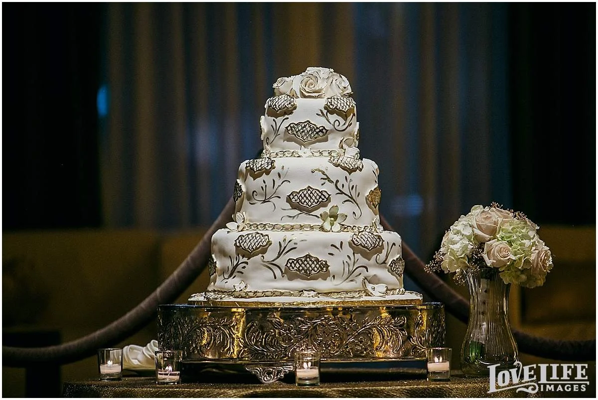 Clarendon-Ballroom-Wedding_0052.jpg