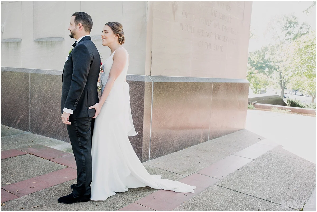 Eastern Market DC Wedding_0009.jpg