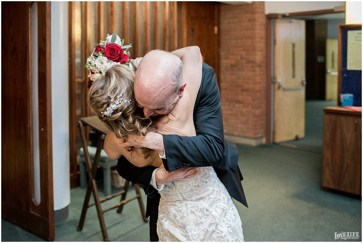 Strathmore Mansion wedding bride and groom hugging.jpg