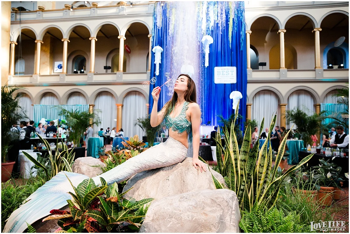 Keeping with the under-the-sea theme, guests were greeted by a mermaid upon entering the museum.