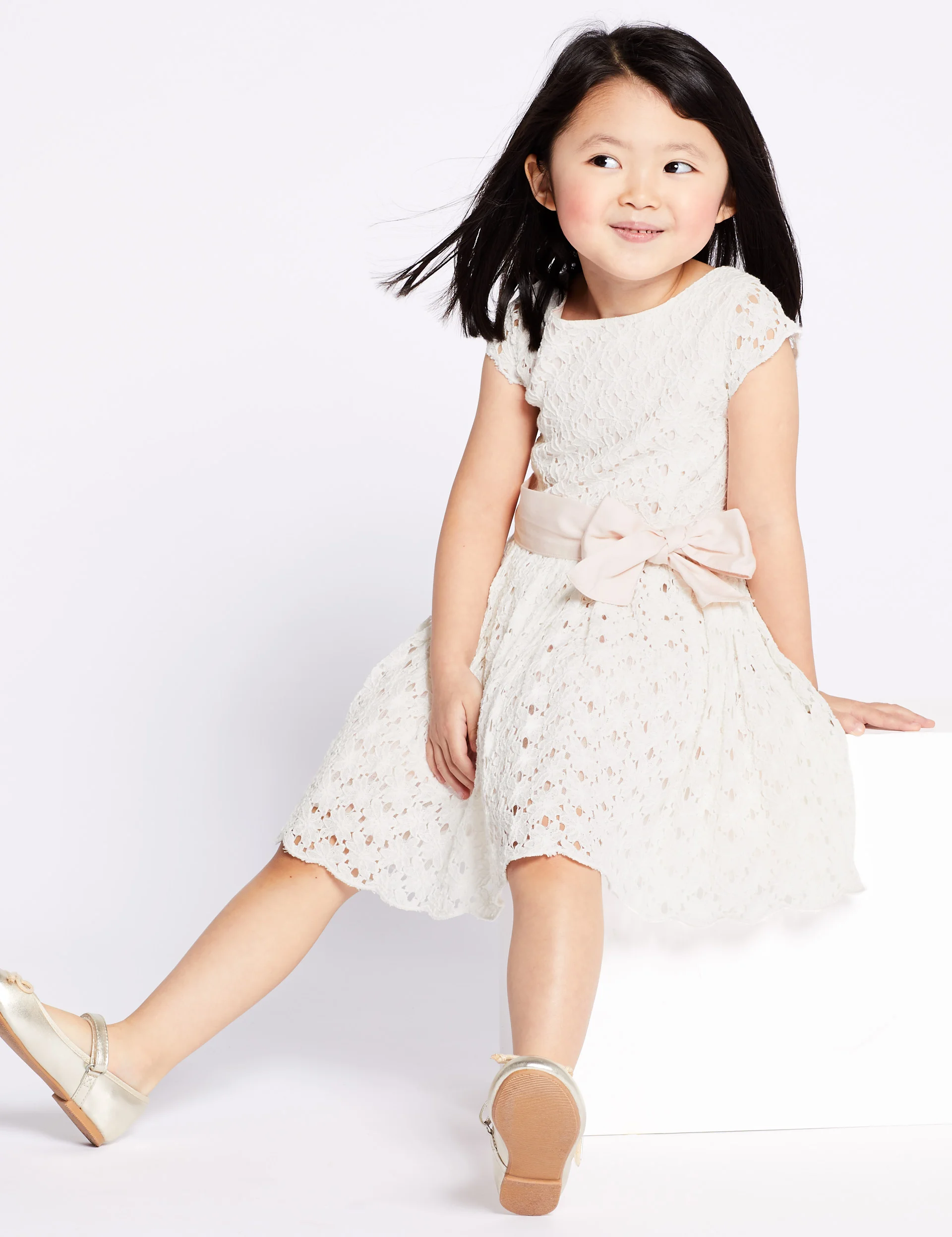 SD_CW_T77_3208S_KY_SP19_EC_0.jpg