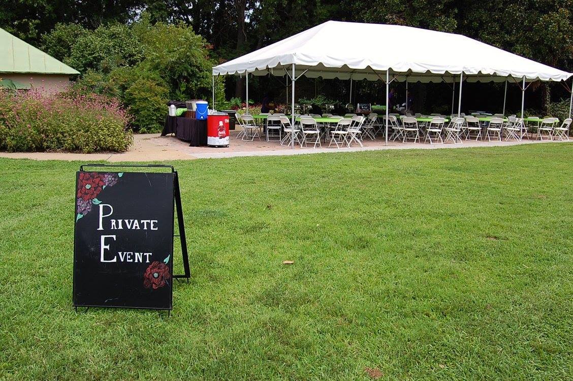  PicnicsPop by Main Stream Events and PR Firm - Luxury Picnics for 2, 4 or a group for a company picnic 