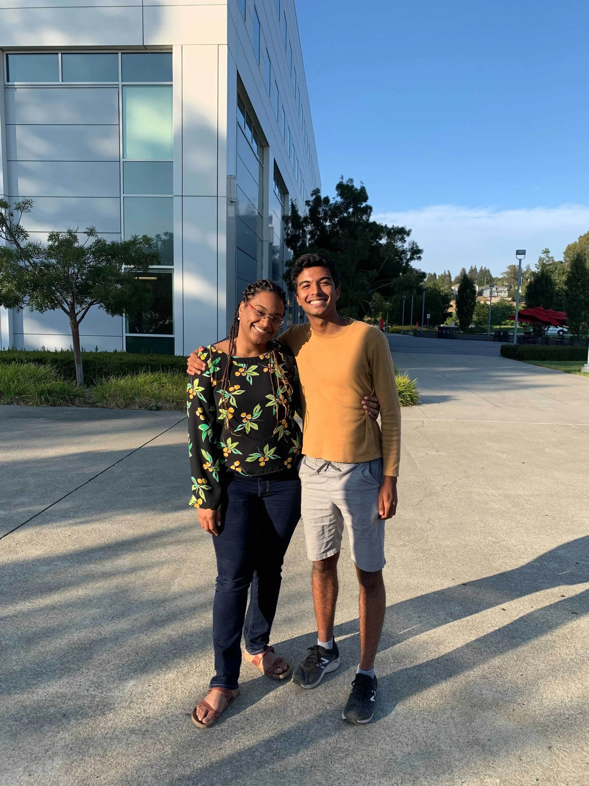 Guiton Lab bids farewell to Arjun! We hope him the best in his future endeavors as an undergraduate student at Johns Hopkins. 
