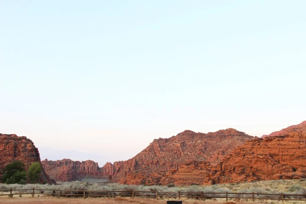 Red_Rocks_Snow_Canyon.jpg