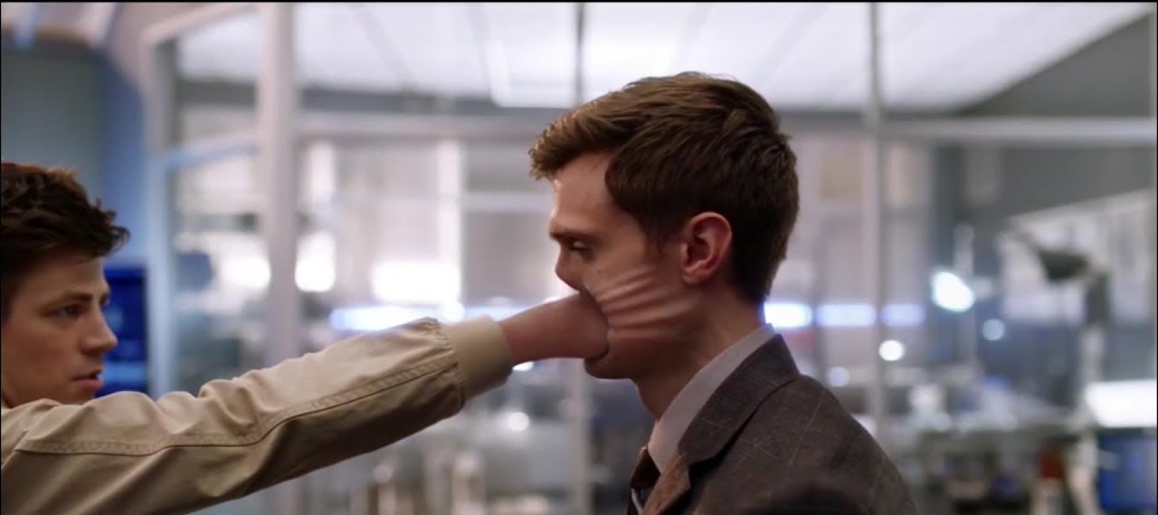 Four Color Television - The Flash / Legends of Tomorrow - Week 4 Recap / Review 