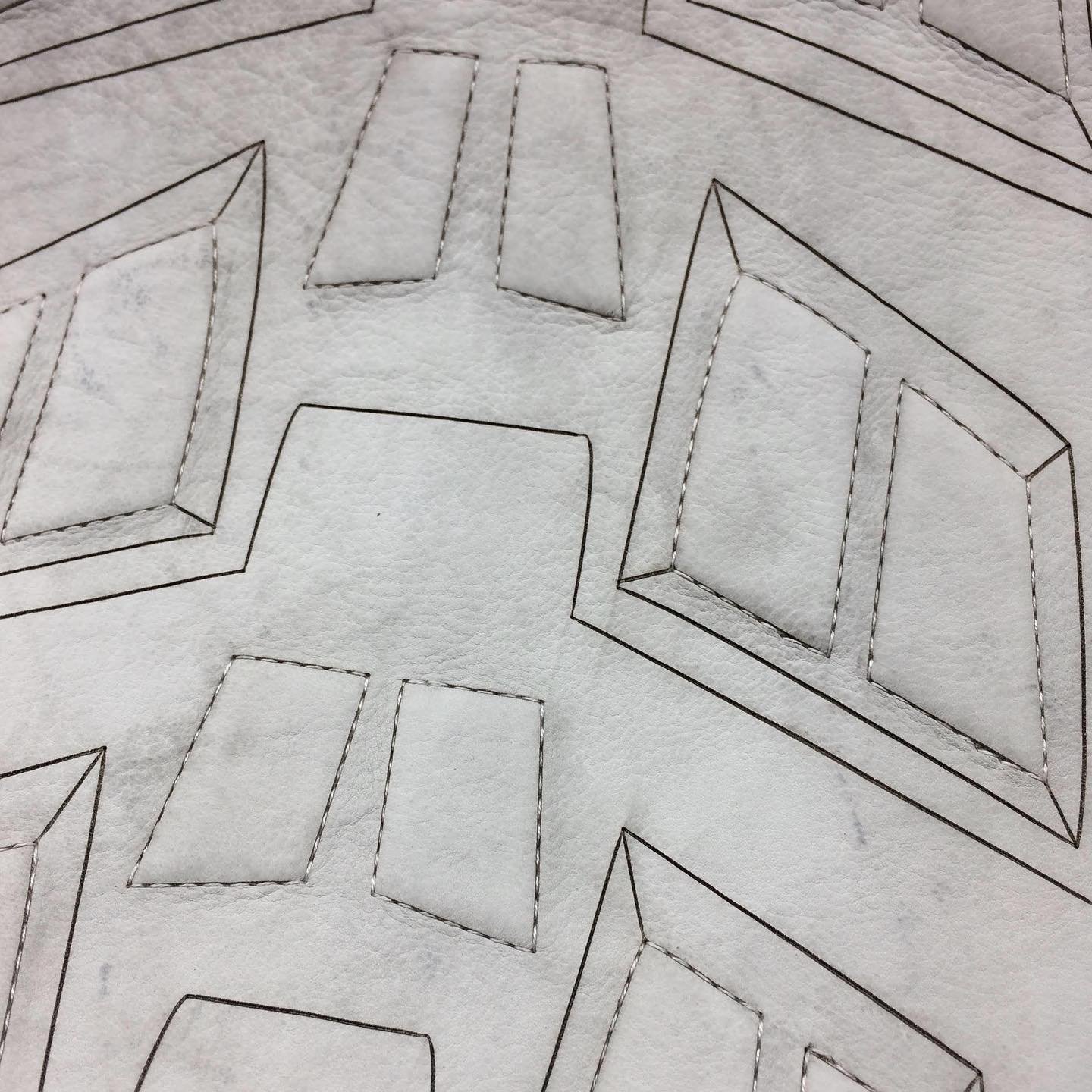 ARCHIVE

Prototyping those little details 🪡

2018
--------------------------------
#eccoleather #eccoleathergoods #leather #paddings #detail #bagmaking #stitching #lasercutting #prototyping #imakestuff #design #development #products #making #experim