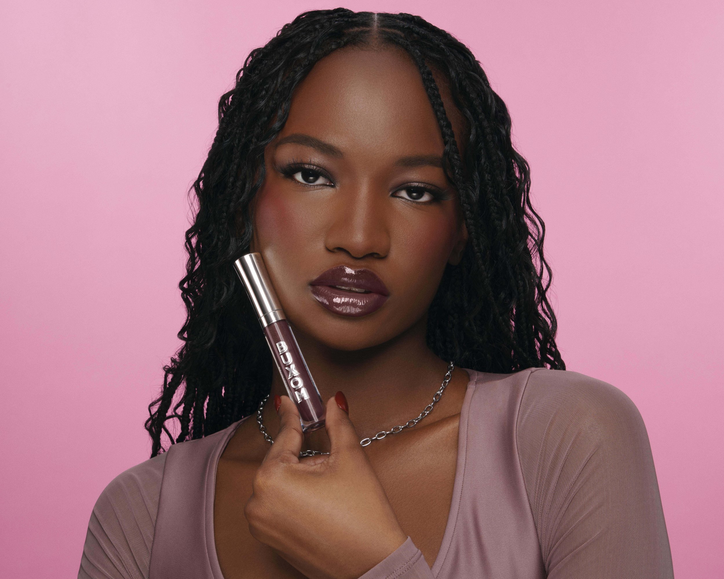 BX_1H26_FOLP_Model_DollyDeep_JacquessoniseJeanJacques_R300 copy 2.jpg