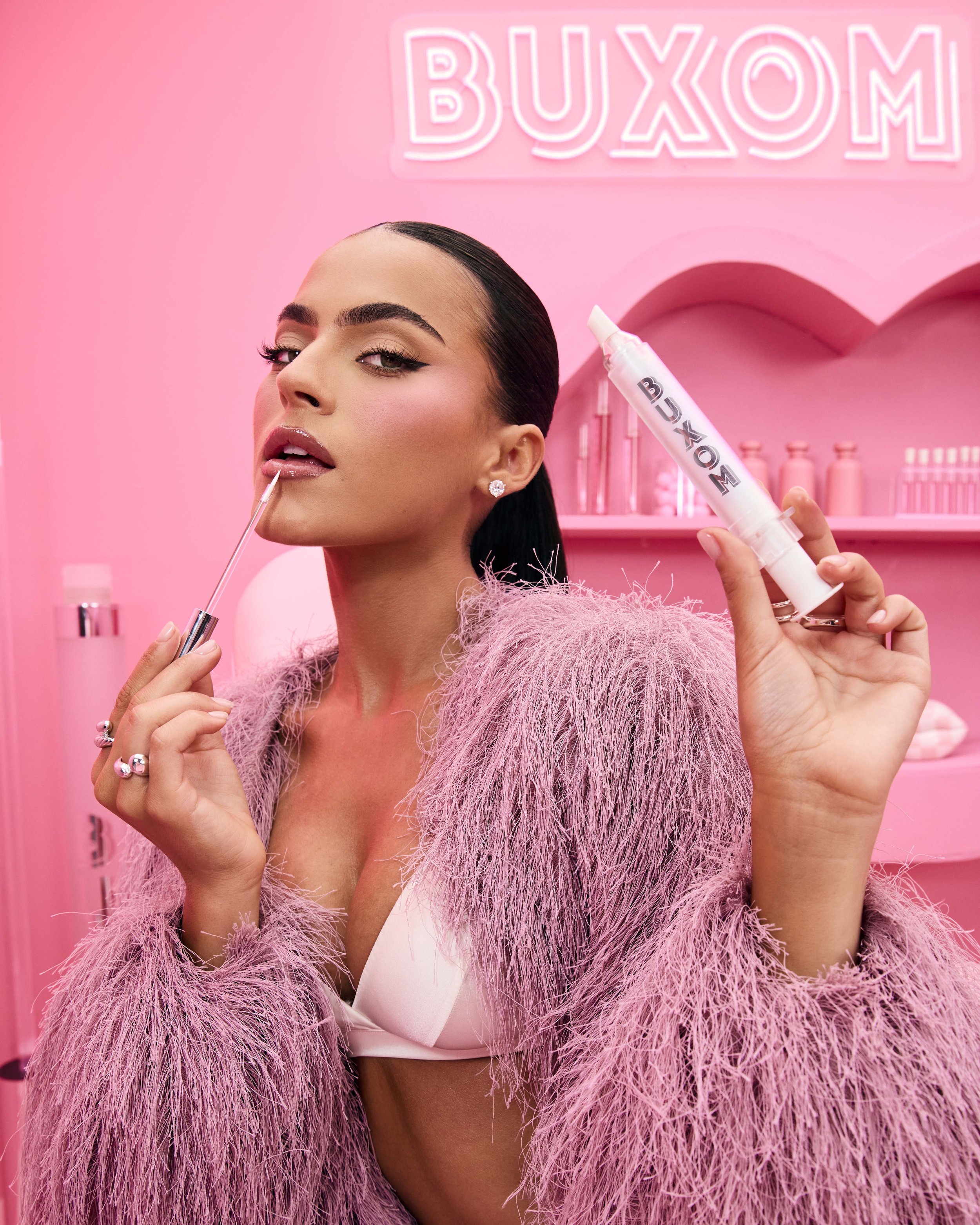 Buxom_EvaZar_PinkWorld_SJN_PSLF-PBP-FFL_1667 copy 2.jpg