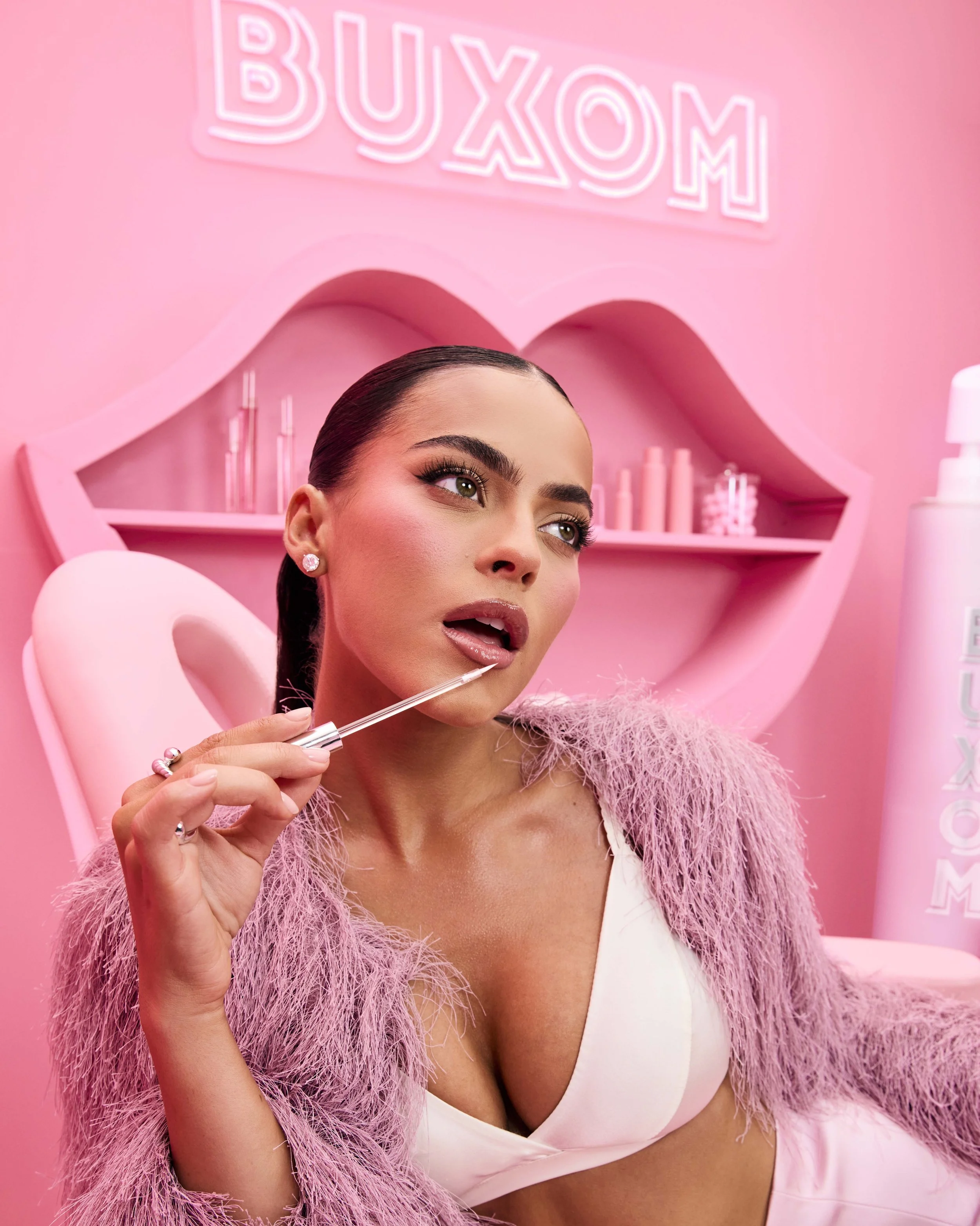 Buxom_EvaZar_PinkWorld_SJN_PSLF-PBP-FFL_1755 1 copy 2.jpg