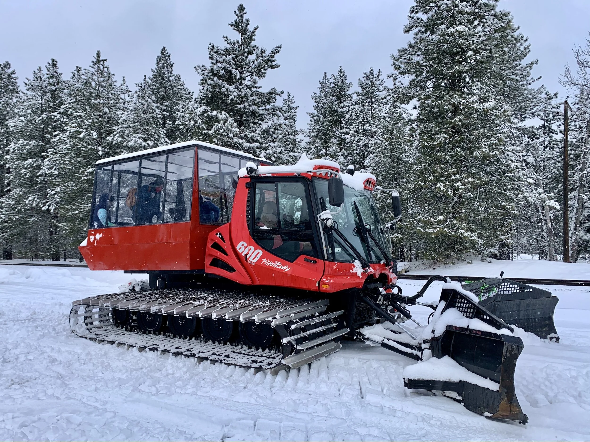 Snowcat Skiing & Guiding — Alpine Lakes High Camp