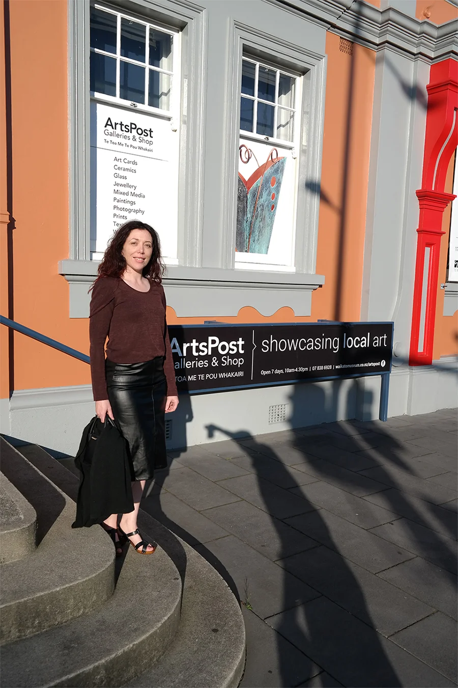  Jacqi Kruger Artist outside the Arts Post Gallery in Hamilton New Zealand