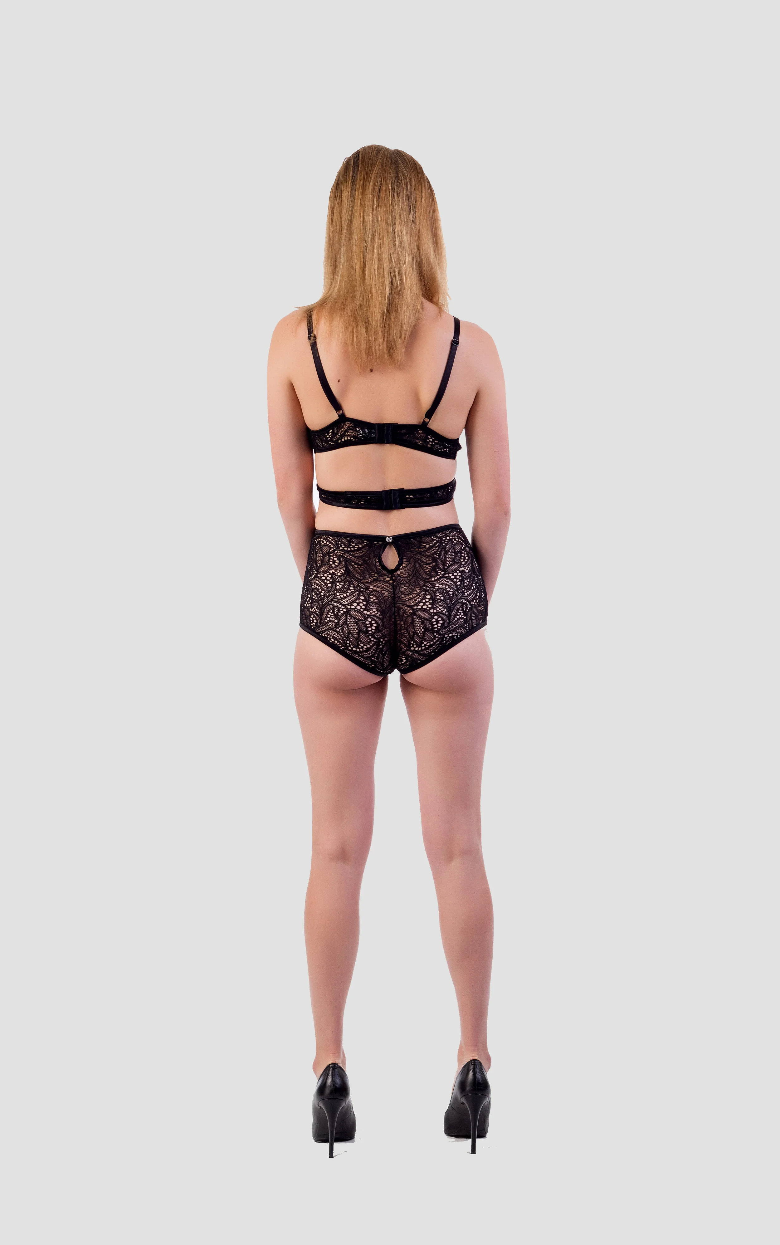 EVEM Catalog-Editorial by Paul Maka-Kea Photography 15-08-2016-7.jpg