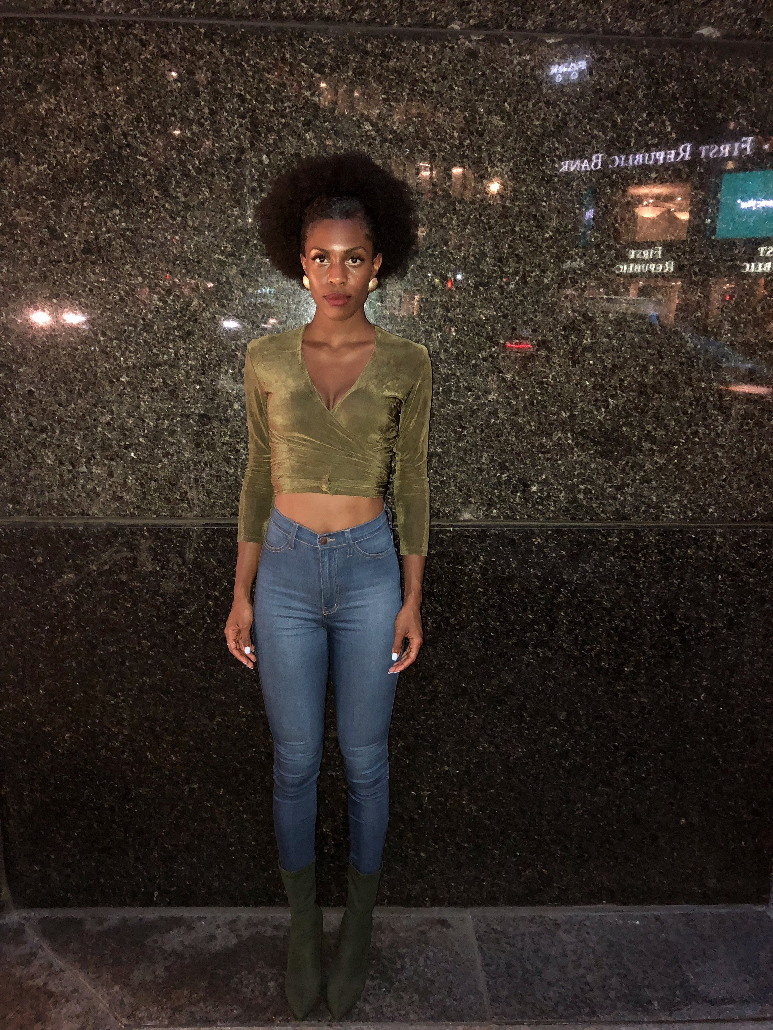 Fashion Nova Highwaisted Jeans