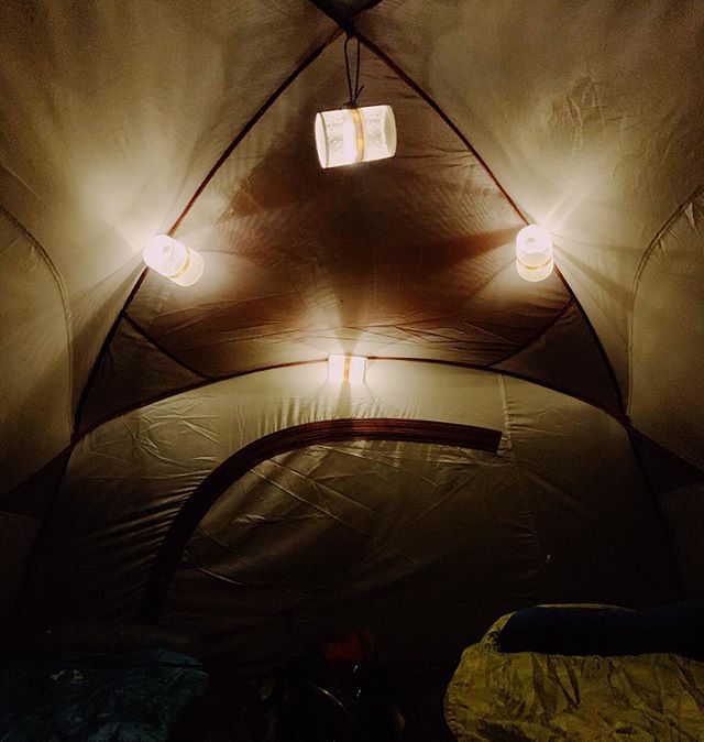 Why bother with ugly white light when you can set the scene even while camping by taking our Super portable Diahs? An added plus warm light does not attract the bugs in the night, unlike white light 😉
.
.
.
#camping #glamping #travelwithdiah #travel #wanderlust #light #portablelight #decor #homedecor #tent #camp #setupcamp #instalove