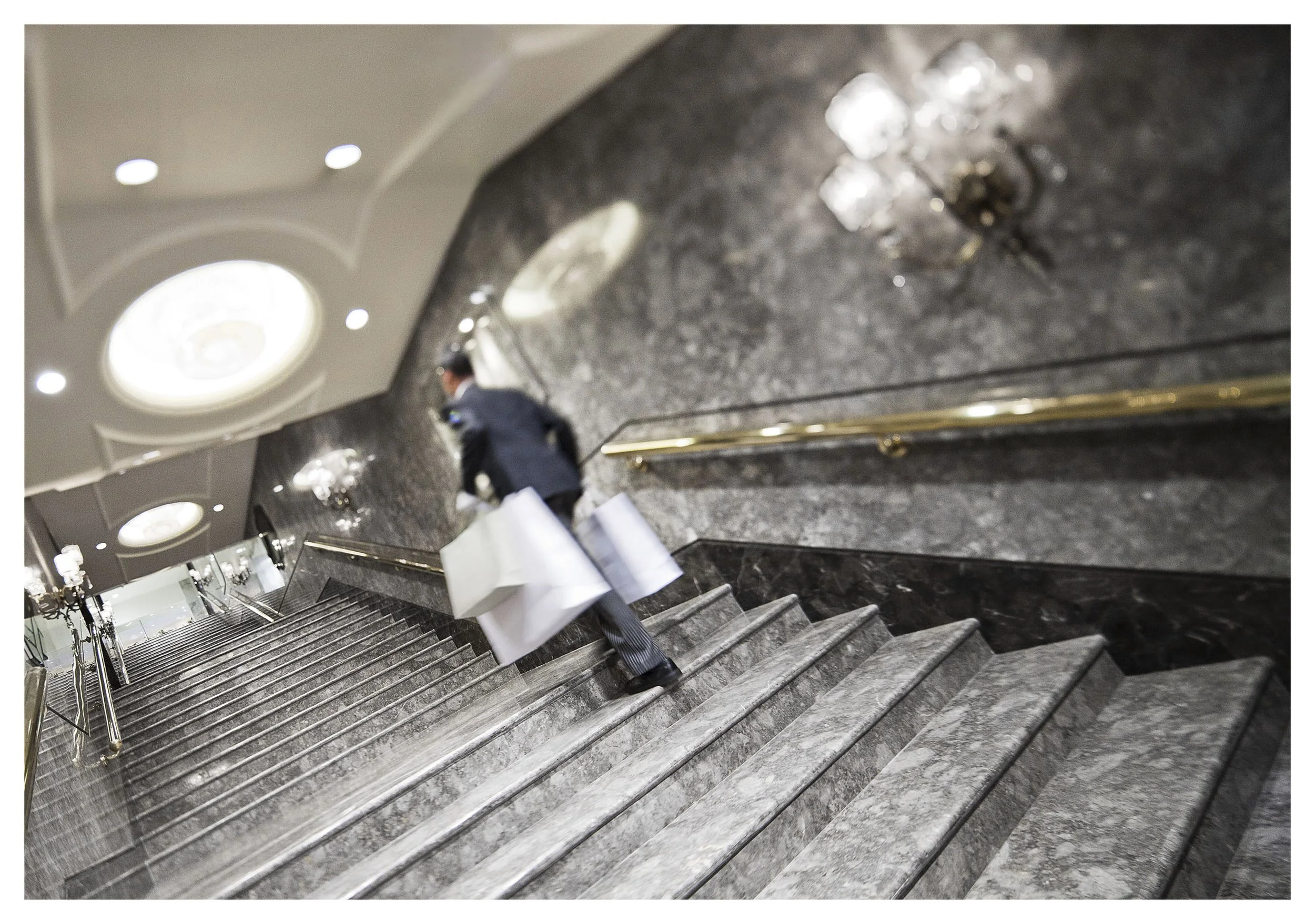Staircase 14 3202.jpg