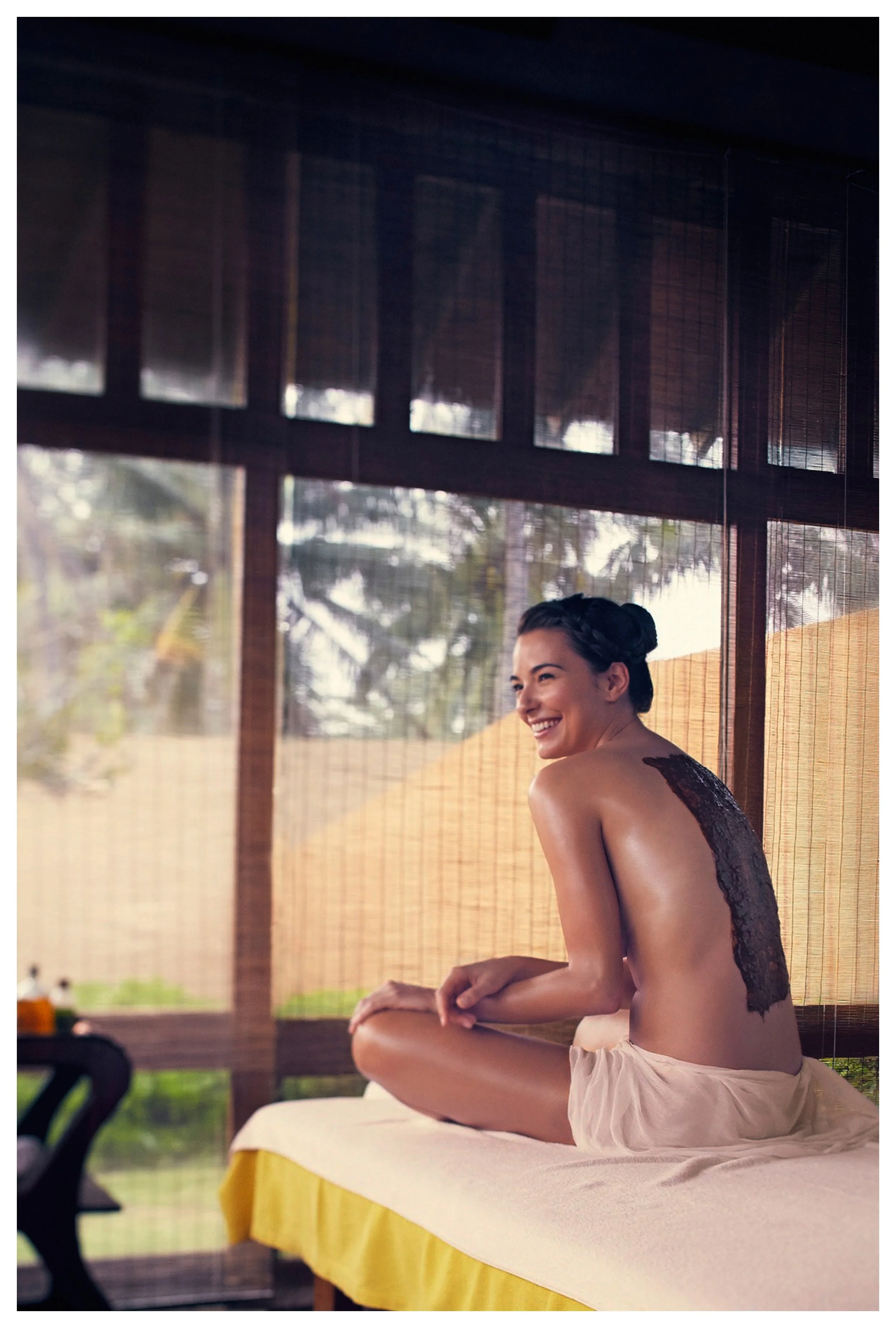 JLG_D1J_BodyWrap_26539.jpg