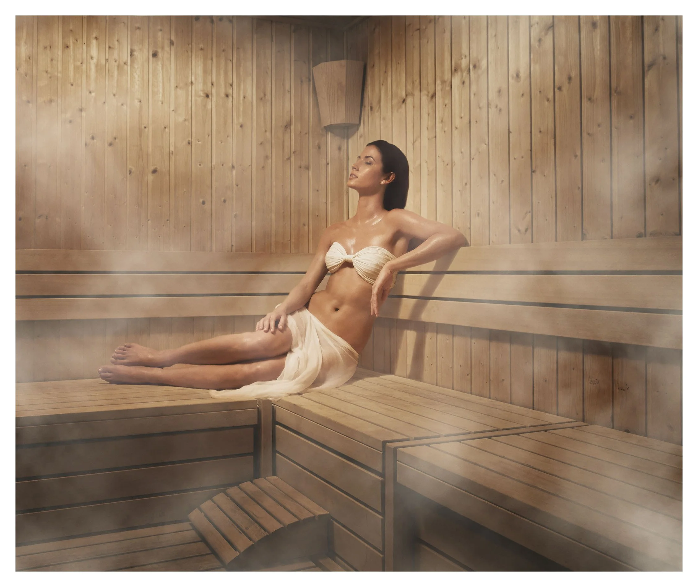 TWE_Woman_Sauna_2264.jpg