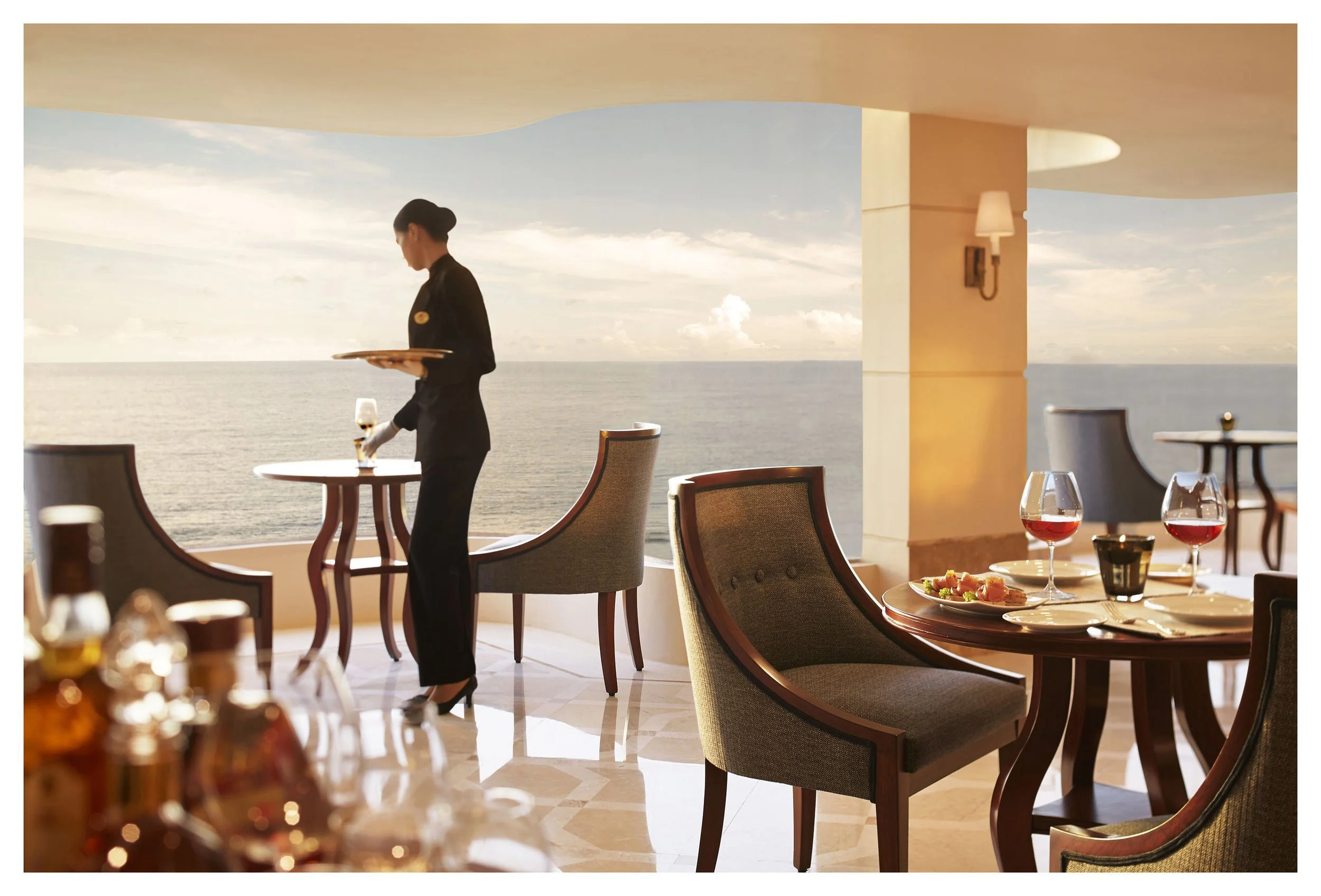 TSC_ExecutiveLounge1_2409.jpg